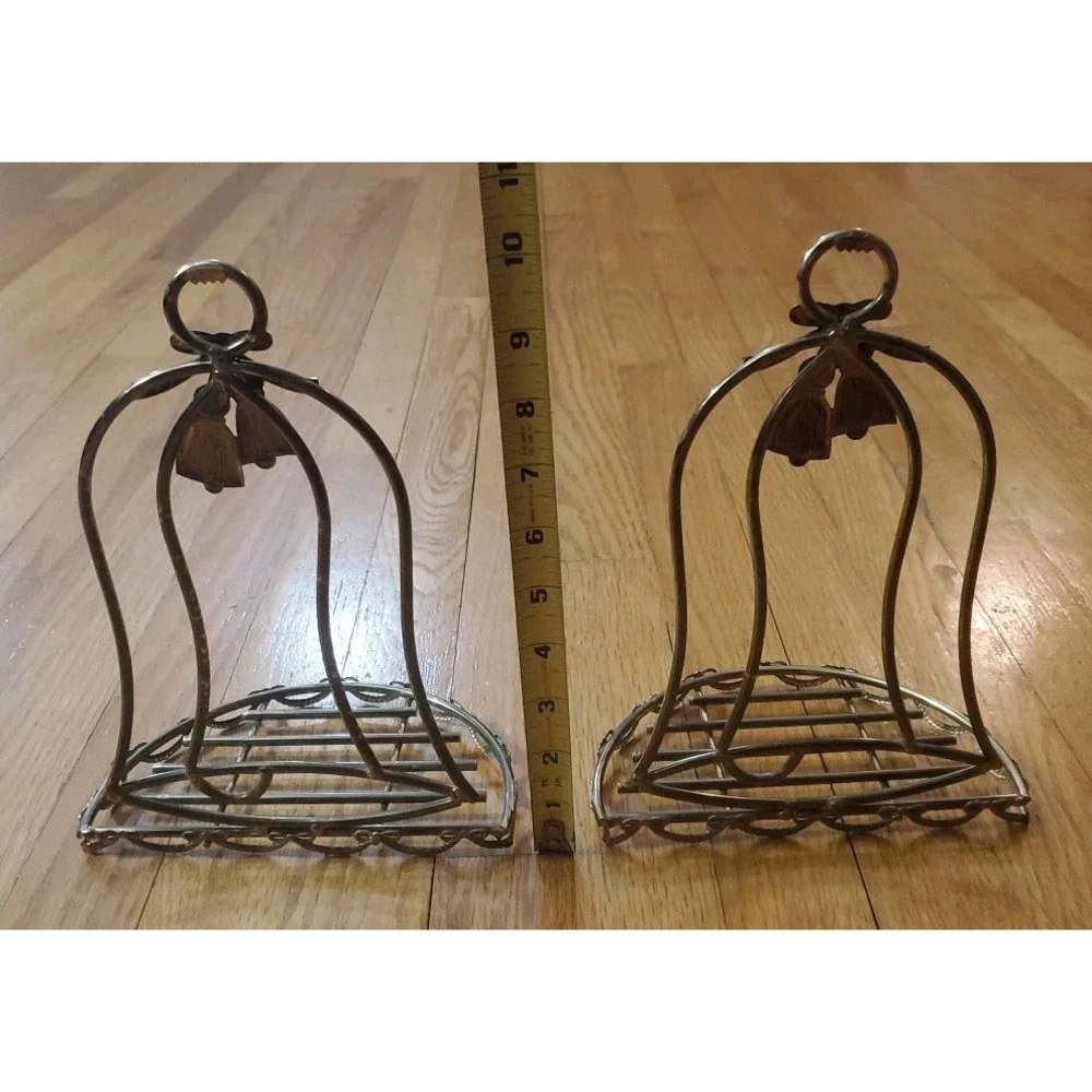 Set Of 2 Bell Shaped Metal‎ Wall Shelf Gold Tone Vtg Home Interiors